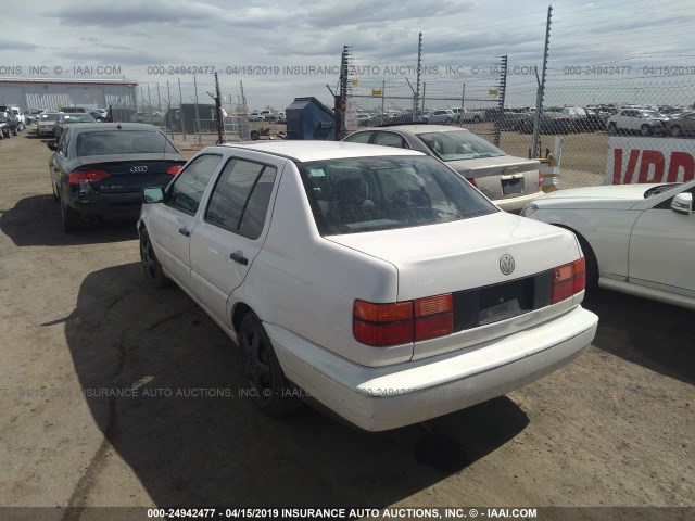 3VWRA81H0WM107365 - 1998 VOLKSWAGEN JETTA GL WHITE photo 6