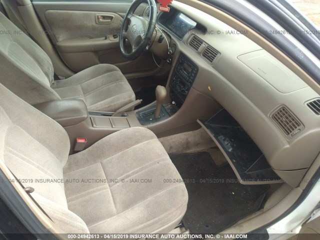 4T1BF22KXXU086398 - 1999 TOYOTA CAMRY LE/XLE Ağ foto 5