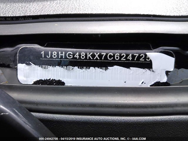 1J8HG48KX7C624725 - 2007 JEEP COMMANDER BLACK photo 9