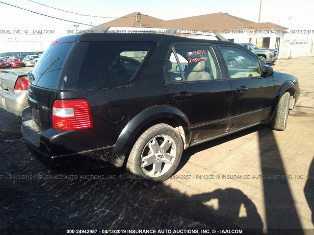 1FMDK06126GA44959 - 2006 FORD FREESTYLE LIMITED BLACK photo 4