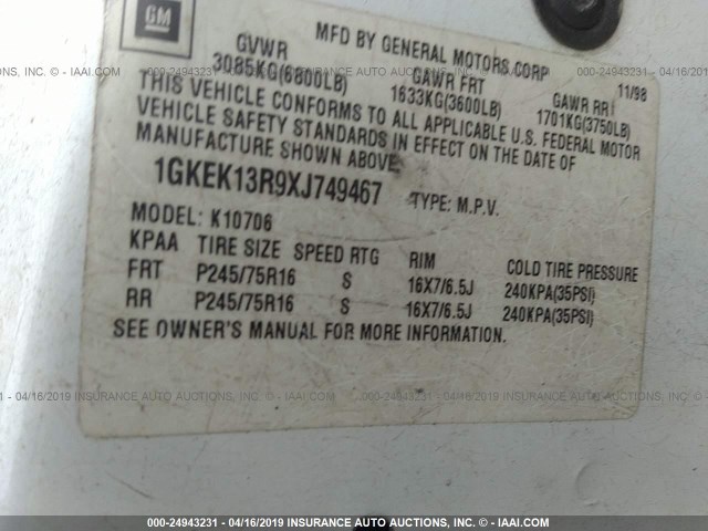 1GKEK13R9XJ749467 - 1999 GMC YUKON WHITE photo 9