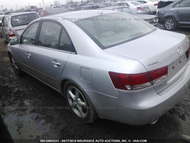 5NPEU46F28H357921 - 2008 HYUNDAI SONATA SE/LIMITED SILVER photo 3