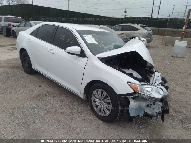 4T4BF1FK5ER409490 - 2014 TOYOTA CAMRY L/SE/LE/XLE 白色 照片 1