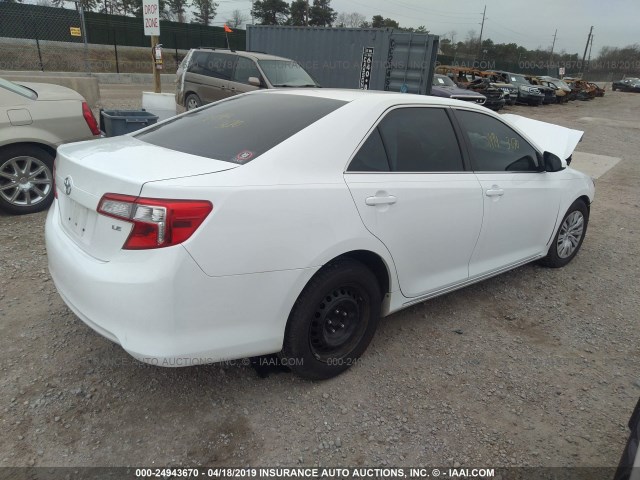 4T4BF1FK5ER409490 - 2014 TOYOTA CAMRY L/SE/LE/XLE 白色 照片 4