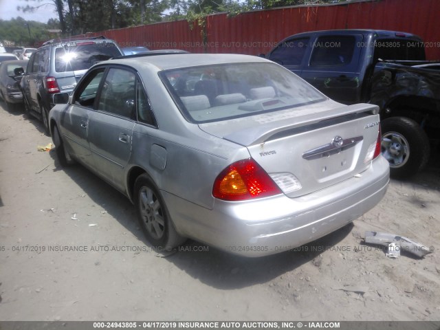 4T1BF28B11U182516 - 2001 TOYOTA AVALON XL/XLS SILVER photo 3