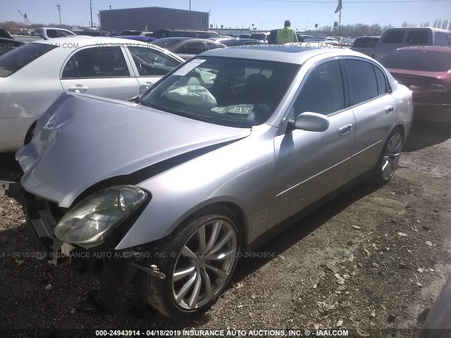 JNKCV51EX4M617537 - 2004 INFINITI G35 SILVER photo 2