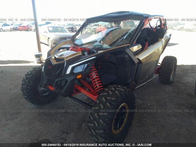 3JBVXAW48JK005445 - 2018 CAN-AM MAVERICK X3 X RS TURBO R GOLD photo 2