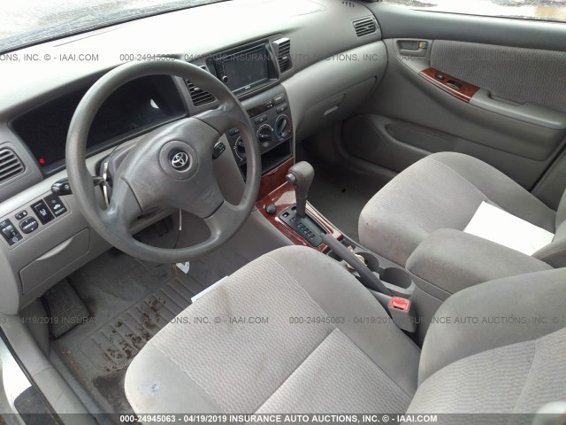 2T1BR30E05C439045 - 2005 TOYOTA COROLLA CE/LE/S SILVER photo 5