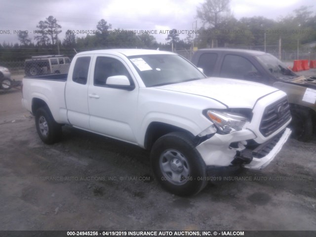 5TFRX5GN0JX117099 - 2018 TOYOTA TACOMA ACCESS CAB/SR/SR5/TRD SPT WHITE photo 1