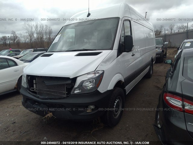 WD3PE8CD7HP570751 - 2017 MERCEDES-BENZ SPRINTER 2500 WHITE photo 2