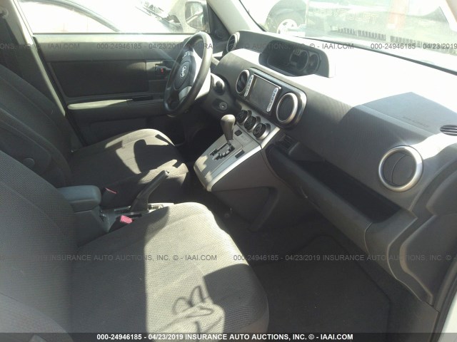 JTLKE50E281015225 - 2008 TOYOTA SCION XB 白色 照片 5