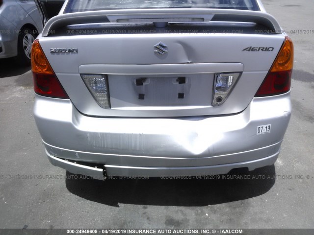 JS2RA62S055254247 - 2005 SUZUKI AERIO S/LX SILVER photo 6