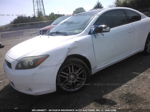 JTKDE167390275834 - 2009 TOYOTA SCION TC WHITE photo 6