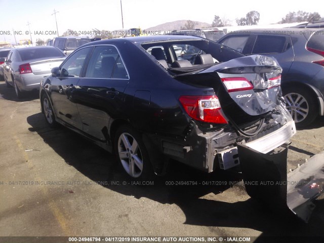 4T1BF1FK8DU676700 - 2013 TOYOTA CAMRY L/SE/LE/XLE 灰色 照片 3