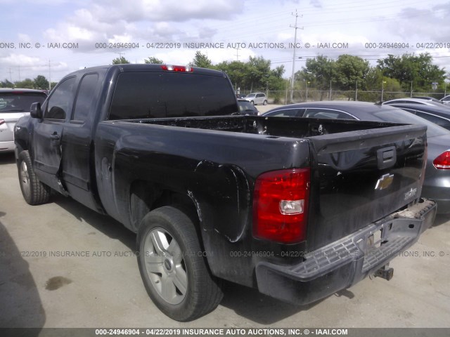 1GCEC19J48Z112211 - 2008 CHEVROLET SILVERADO C1500 BLACK photo 3