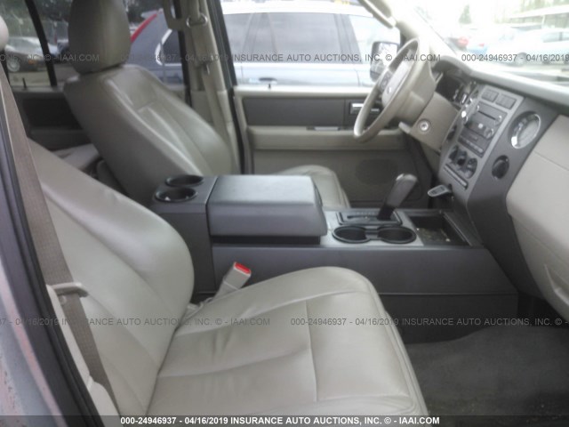 1FMJU1J59EEF02231 - 2014 FORD EXPEDITION XLT/KING RANCH GRAY photo 5