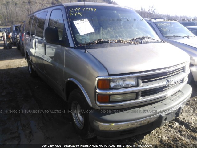 1GNFG15W311228716 - 2001 CHEVROLET EXPRESS G1500  GRAY photo 1