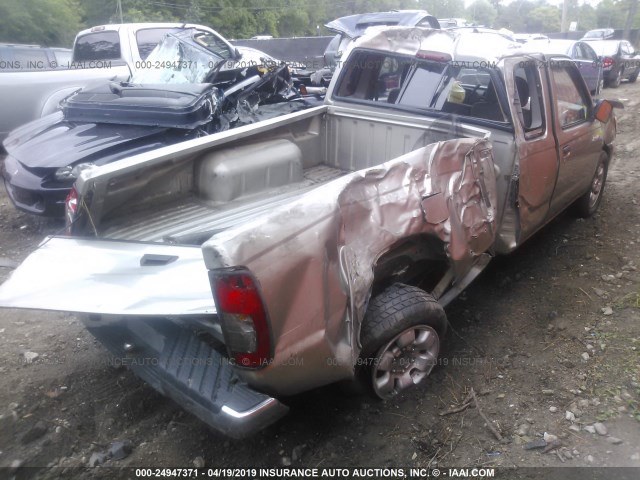 1N6DD26S5YC413338 - 2000 NISSAN FRONTIER KING CAB XE SILVER photo 4