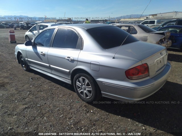 KMHWF25S64A954620 - 2004 HYUNDAI SONATA GL SILVER photo 3