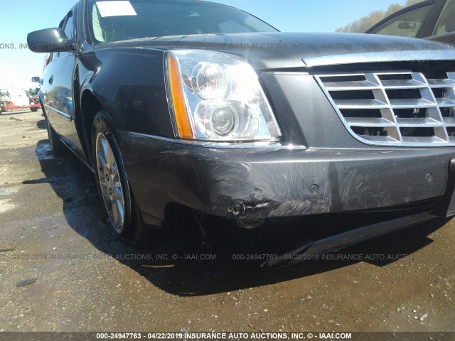 1G6KD5EY4AU138422 - 2010 CADILLAC DTS LUXURY COLLECTION GRAY photo 6