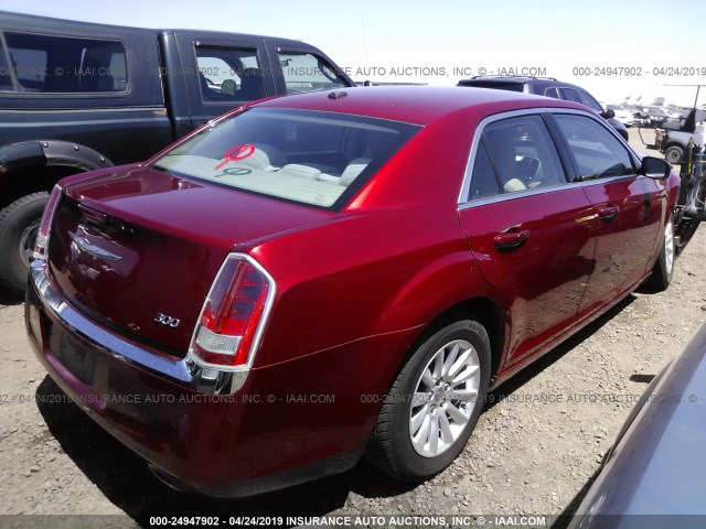 2C3CCAAG9CH256163 - 2012 CHRYSLER 300 RED photo 4