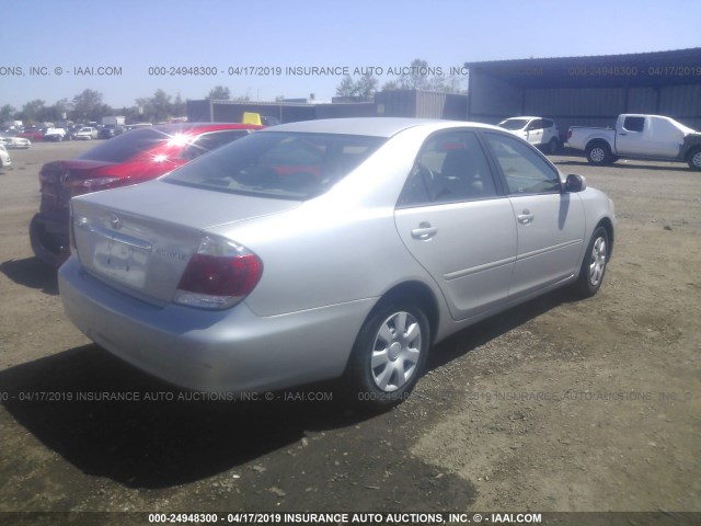 4T1BE32K36U724921 - 2006 TOYOTA CAMRY LE/XLE/SE SILVER photo 4