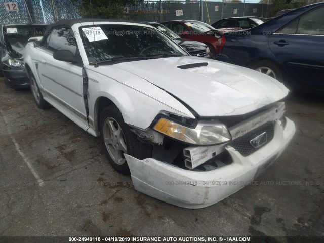 1FAFP444X2F152111 - 2002 FORD MUSTANG WHITE photo 1