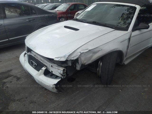 1FAFP444X2F152111 - 2002 FORD MUSTANG WHITE photo 6