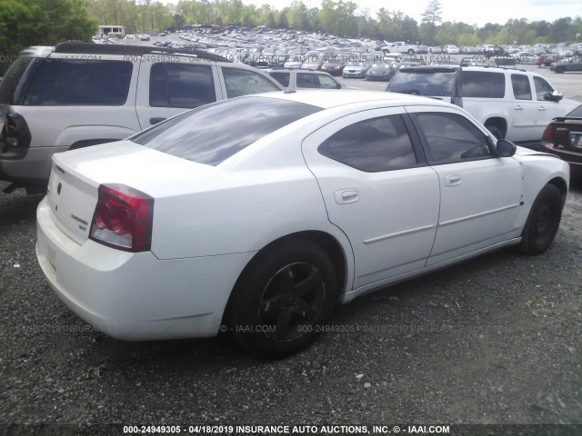 2B3CA3CV8AH185965 - 2010 DODGE CHARGER SXT WHITE photo 4