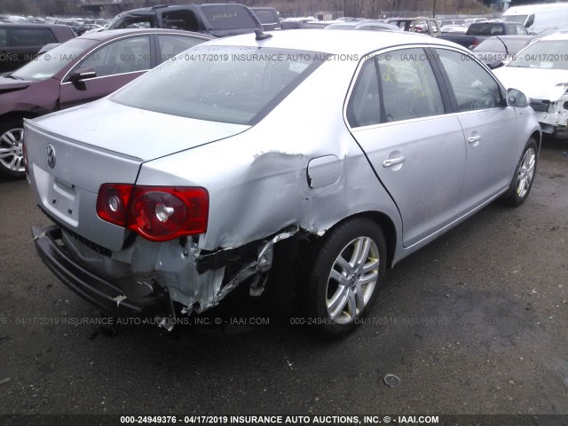 3VWCT71K76M850840 - 2006 VOLKSWAGEN JETTA TDI SILVER photo 4