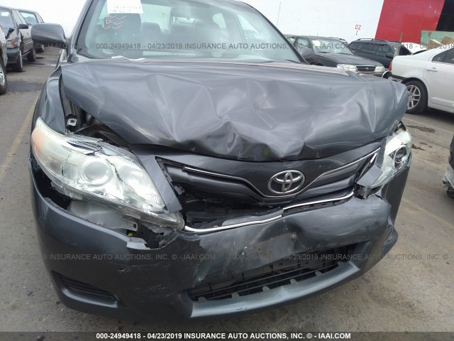 4T1BF3EK3AU080001 - 2010 TOYOTA CAMRY SE/LE/XLE GRAY photo 6