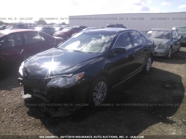 4T4BF1FK3CR247677 - 2012 TOYOTA CAMRY SE/LE/XLE BLACK photo 2