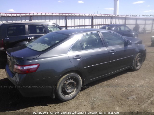 4T4BE46K29R098868 - 2009 TOYOTA CAMRY SE/LE/XLE GRAY photo 4