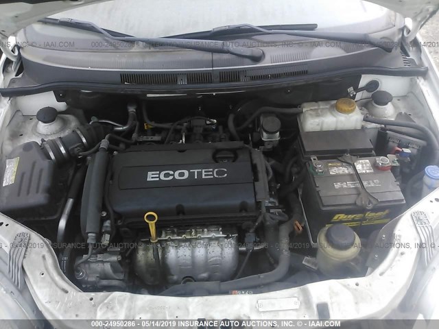 KL1TD6DE4AB119564 - 2010 CHEVROLET AVEO LS/LT WHITE photo 10