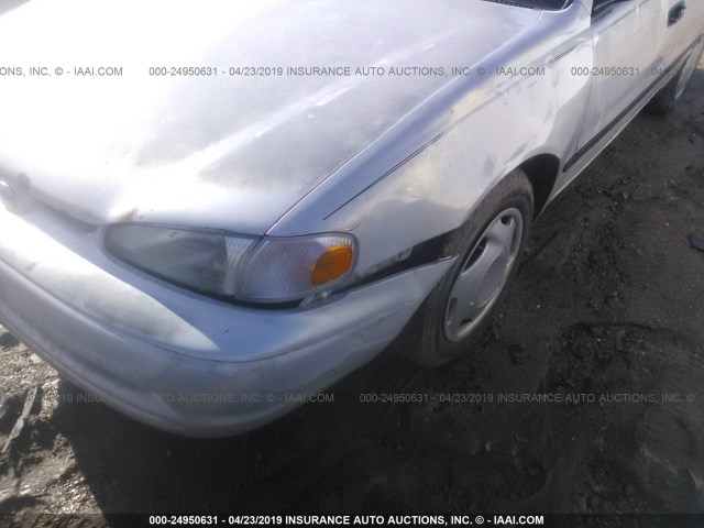 1Y1SK52831Z401361 - 2001 CHEVROLET GEO PRIZM LSI SILVER photo 6