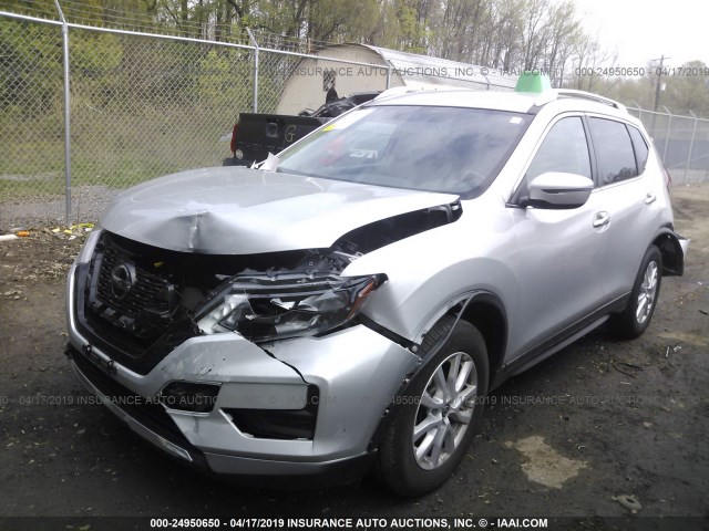 JN8AT2MV7JW303180 - 2018 NISSAN ROGUE S/SL/SV SILVER photo 2