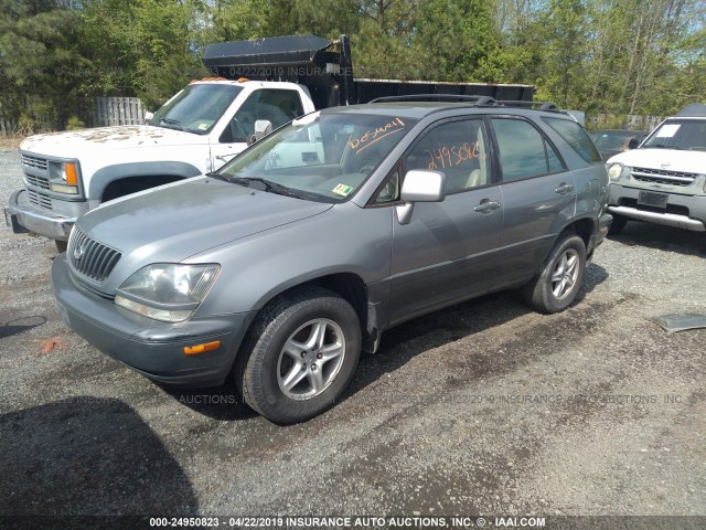 JT6HF10U7Y0121623 - 2000 LEXUS RX 300 SILVER photo 2