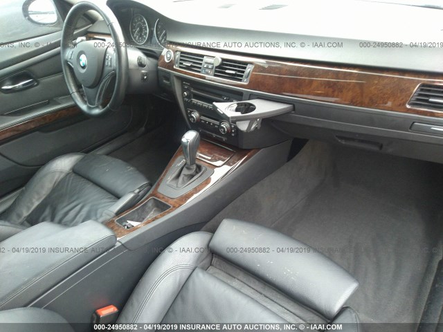 WBAWV53569P080227 - 2009 BMW 328 XI SULEV SILVER photo 5