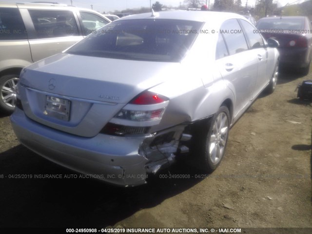 WDDNG86X58A157104 - 2008 MERCEDES-BENZ S 550 4MATIC SILVER photo 4