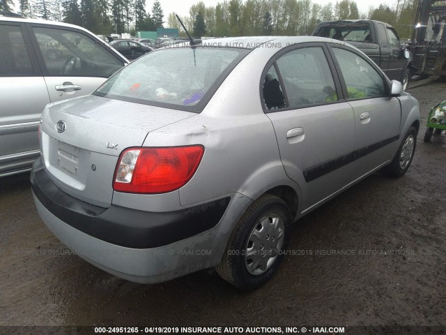 KNADE223496442258 - 2009 KIA RIO LX/SX SILVER photo 4