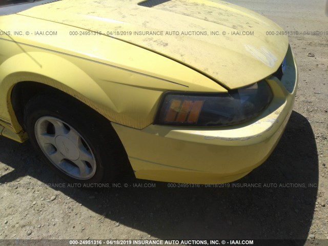 1FAFP40421F119785 - 2001 FORD MUSTANG YELLOW photo 6