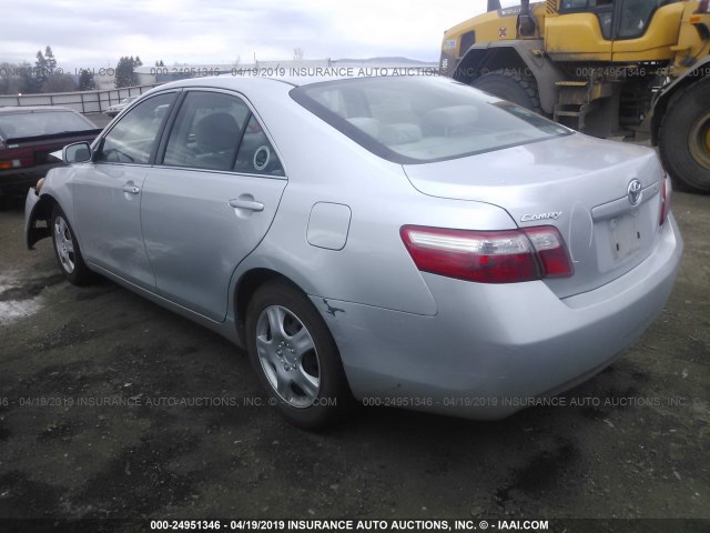 4T1BE46KX7U603322 - 2007 TOYOTA CAMRY NEW GENERAT CE/LE/XLE/SE SILVER photo 3