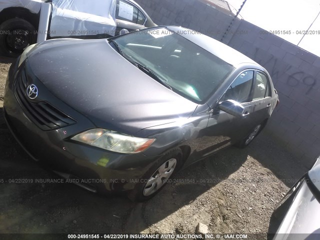 4T1BE46K69U851960 - 2009 TOYOTA CAMRY SE/LE/XLE GRAY photo 2