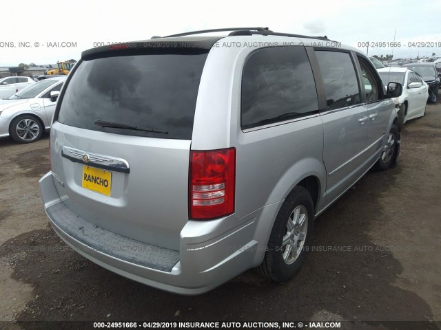 2A8HR54P58R830660 - 2008 CHRYSLER TOWN & COUNTRY TOURING SILVER photo 4