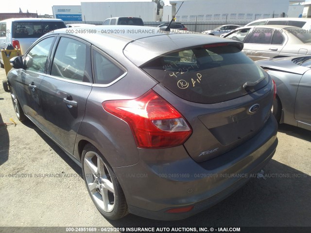 1FADP3N26EL118722 - 2014 FORD FOCUS TITANIUM GRAY photo 3