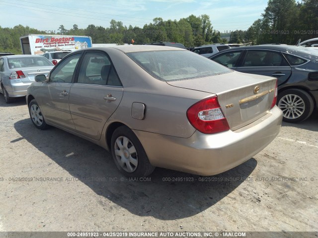 JTDBE32K120032484 - 2002 TOYOTA CAMRY LE/XLE/SE GOLD photo 3