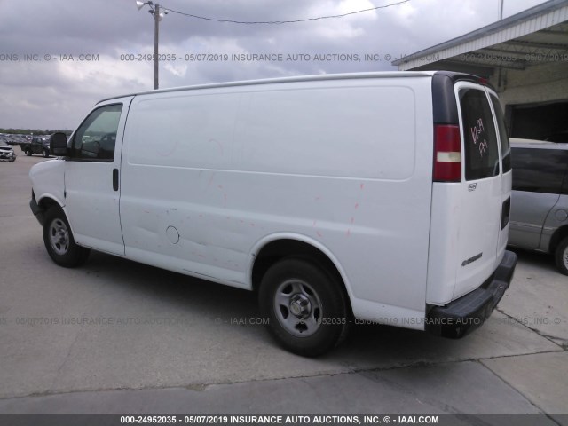 1GCFG15X881110334 - 2008 CHEVROLET EXPRESS G1500  WHITE photo 3