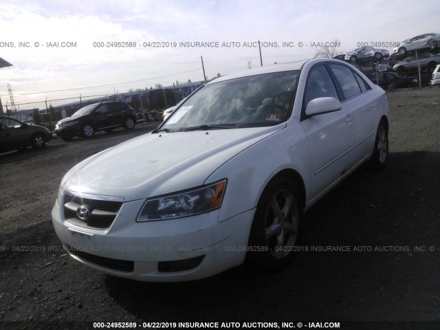 5NPEU46F57H286485 - 2007 HYUNDAI SONATA SE/LIMITED WHITE photo 2