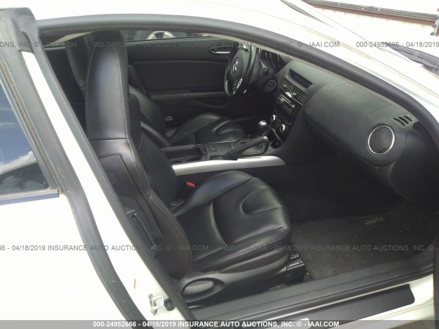 JM1FE173160200914 - 2006 MAZDA RX8 WHITE photo 5