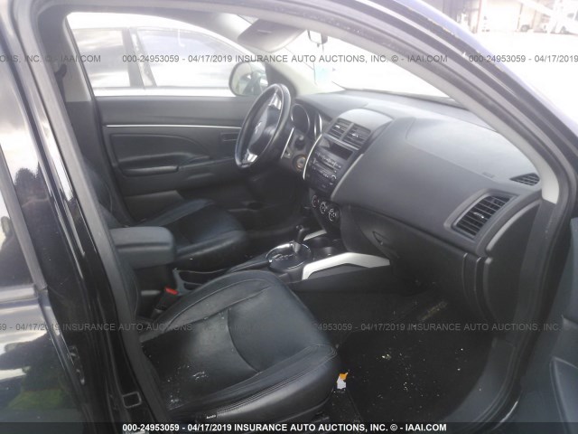 JA4AP3AUXCZ009088 - 2012 MITSUBISHI OUTLANDER SPORT ES BLACK photo 5